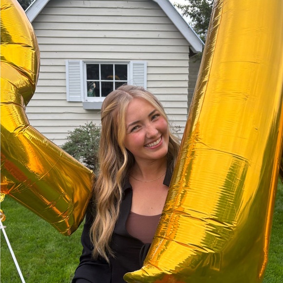 Meet your Posher, Brianna - Picture 7 of 7